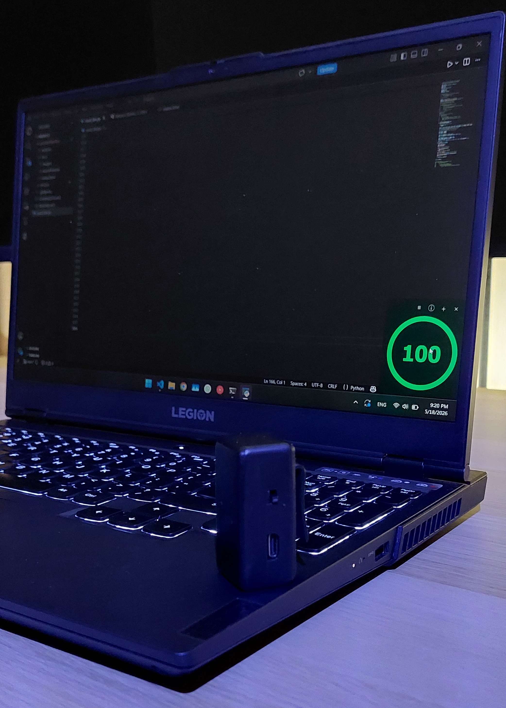 Aligno in compact mode — only the ring visible in the corner of the screen